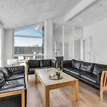 בית נופש Cozy Home In Ringkobing With Sauna רינגקובינג