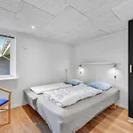 בית נופש Cozy Home In Ringkobing With Sauna