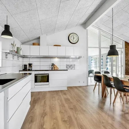 펜션 Beautiful In Ringkobing With Sauna 링쾨빙