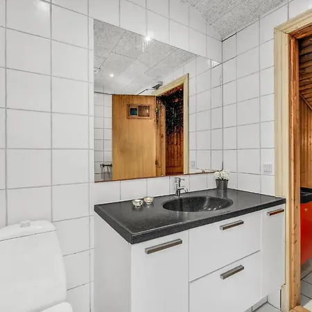 Cozy In With Sauna