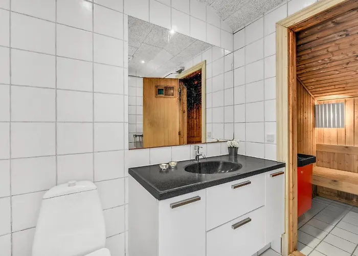 Beautiful In With Sauna